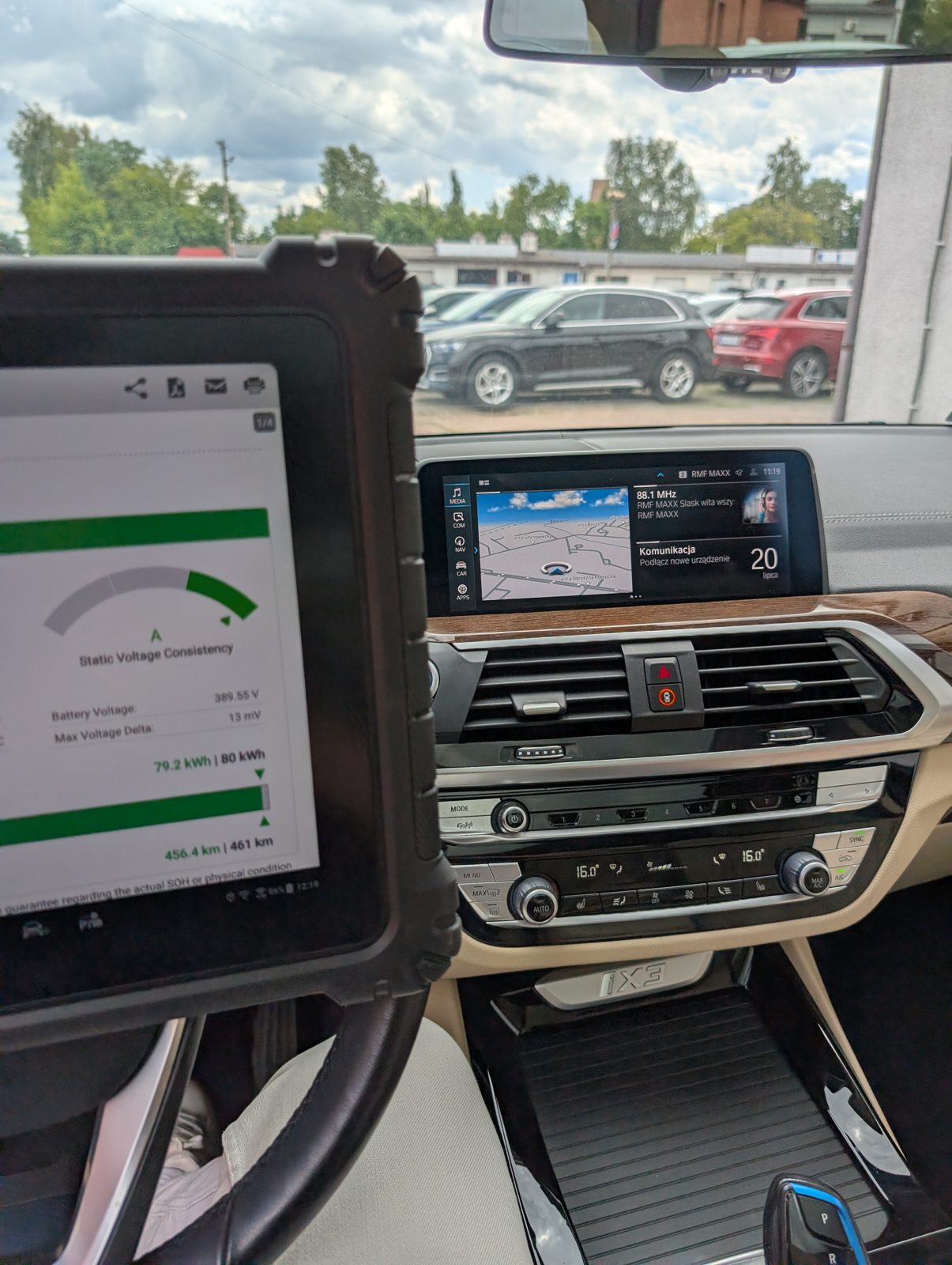Pomiar SOH baterii BMW iX3 urządzeniem Autel MaxiSys Ultra EV